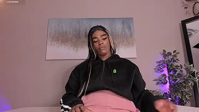 Briana Wells  online show from October 23, 1:21 pm