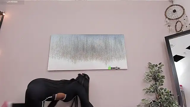 Briana Wells  online show from October 17, 1:24 pm