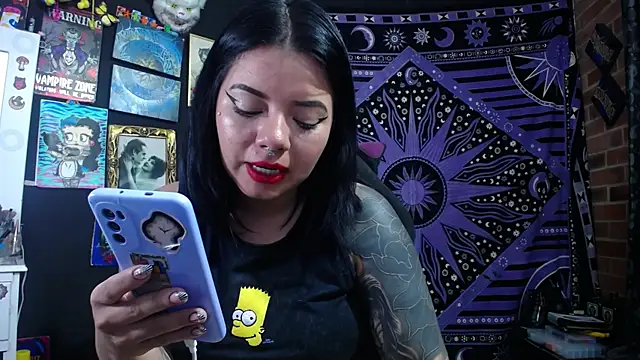 Yourmadame P online show from January 14, 4:49 am