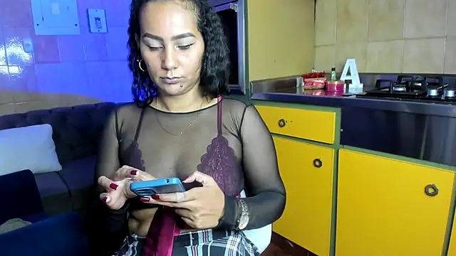 Snapshot of Leticia_goddes chatting on September 12, 10:20 pm Leticia goddes online show from September 12, 10:20 pm