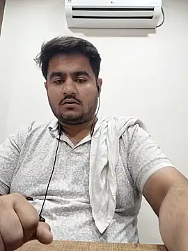Snapshot of deepu1248 chatting on May 31, 7:03 am deepu1248 online show from May 31, 7:03 am