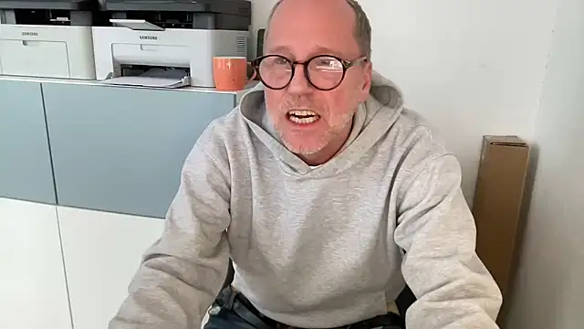 drefman online show from February 17, 2:14 pm