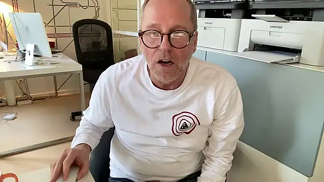 drefman online show from February 26, 11:21 am