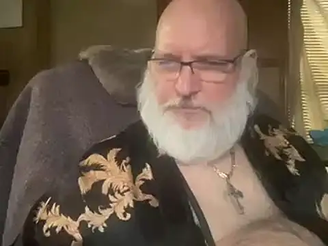 Snapshot of 44jon44 chatting on December 7, 9:50 pm 44jon44 online show from December 7, 9:50 pm