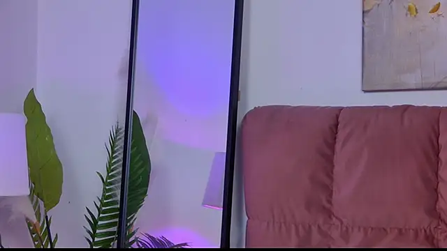 NicolLopeze online show from November 24, 7:41 am