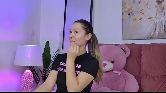 NicolLopeze online show from November 23, 4:28 pm