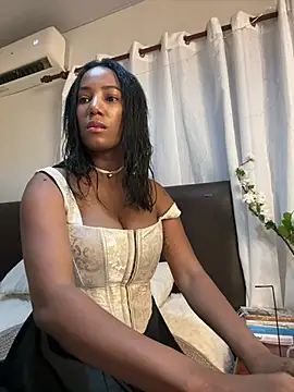 Snapshot of Isabella2603 chatting on March 14, 11:00 pm Isabella2603 online show from March 14, 11:00 pm