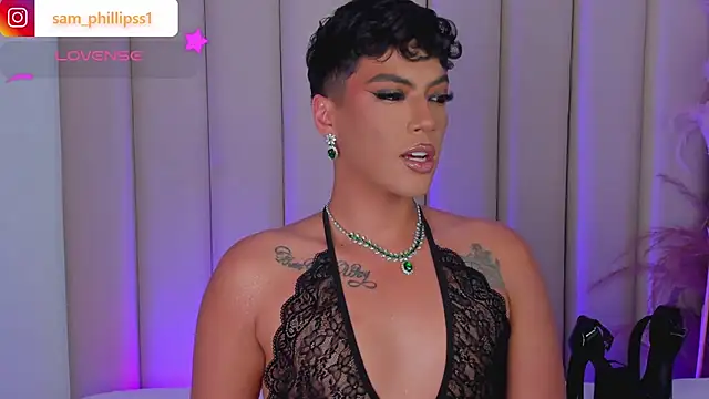 sam phillipss online show from December 2, 10:33 pm