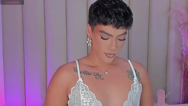 sam phillipss online show from April 12, 10:24 pm