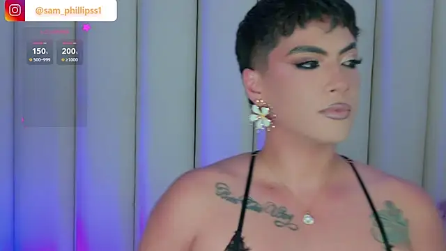 Snapshot of sam_phillipss chatting on July 13, 11:59 pm sam phillipss online show from July 13, 11:59 pm