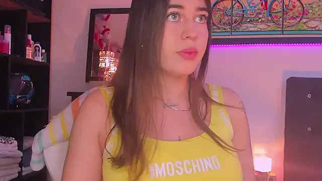 Snapshot of zoe_kittylove chatting on March 15, 6:14 am zoe kittylove online show from March 15, 6:14 am