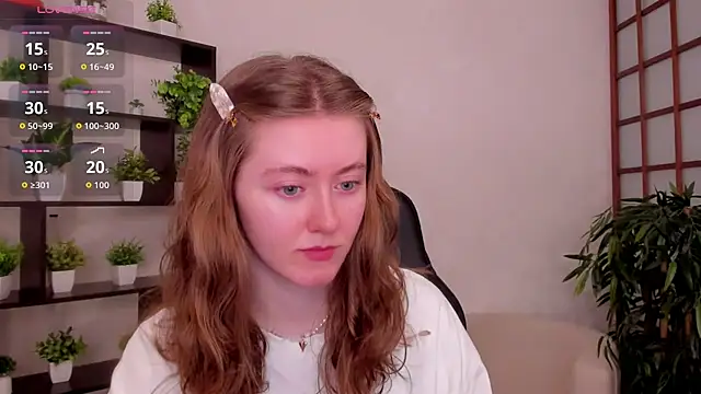 Snapshot of KateCuddle chatting on July 22, 2:02 am KateCuddle online show from July 22, 2:02 am