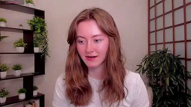 Snapshot of KateCuddle chatting on July 29, 2:11 am KateCuddle online show from July 29, 2:11 am