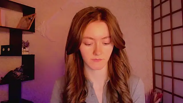 KateCuddle online show from February 13, 5:16 am