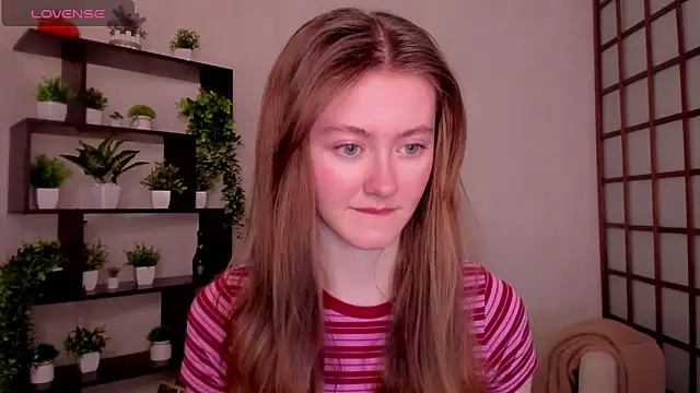 KateCuddle online show from February 5, 2:51 am