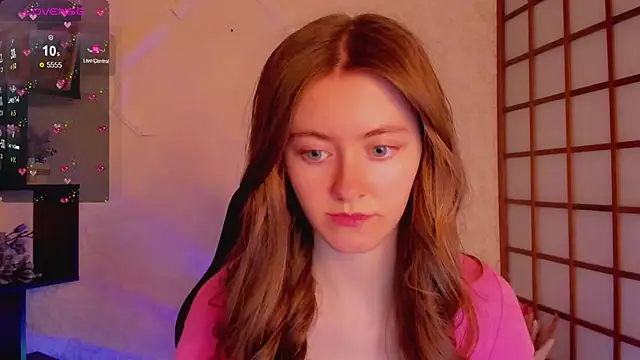 KateCuddle online show from March 5, 2:14 am