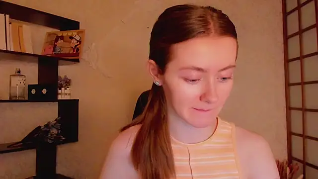 KateCuddle online show from February 5, 6:56 am