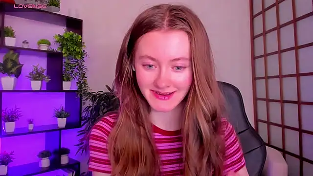 KateCuddle online show from November 25, 2:34 am