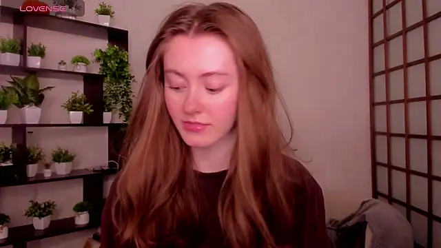 KateCuddle online show from March 25, 2:44 am