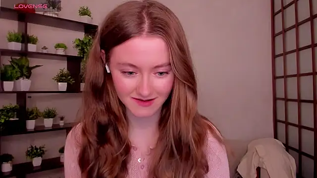 KateCuddle online show from April 21, 3:02 am