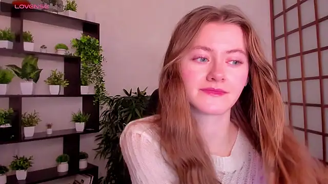 KateCuddle online show from November 27, 2:23 am