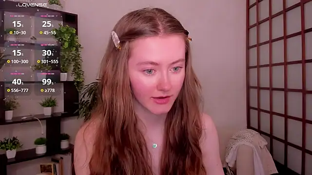 Snapshot of KateCuddle chatting on June 17, 2:11 am KateCuddle online show from June 17, 2:11 am