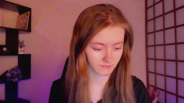 KateCuddle online show from February 27, 2:14 am