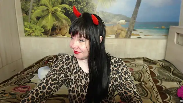 Snapshot of Aphelandra chatting on February 21, 12:38 pm Aphelandra online show from February 21, 12:38 pm