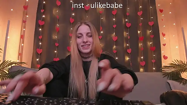 Anna Fink online show from February 28, 12:10 am