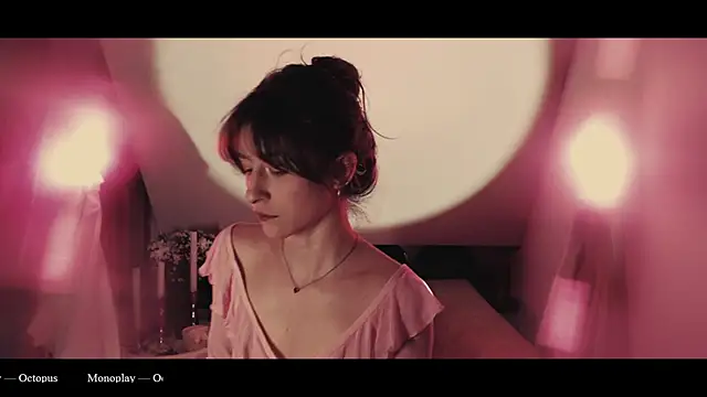 WebCora online show from March 24, 4:51 pm