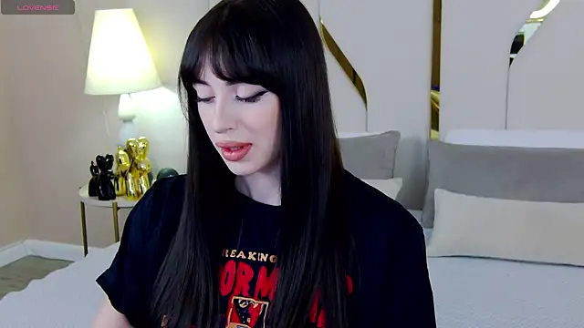 Snapshot of Betty_Bridge chatting on September 15, 5:19 am Betty Bridge online show from September 15, 5:19 am