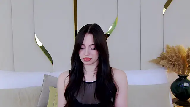 Betty Bridge online show from May 15, 2:42 am