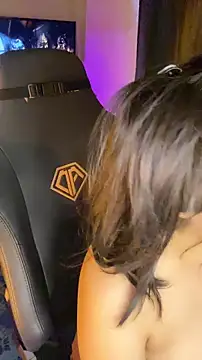 Maple Honeycome online show from January 10, 8:04 pm