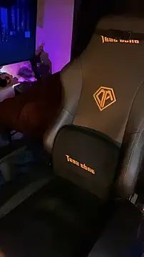 Maple Honeycome online show from February 27, 5:26 pm