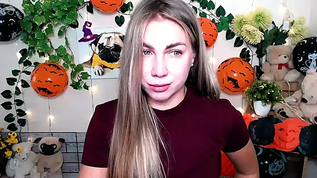 Snapshot of Sport_Tall_Doll chatting on October 31, 9:17 am Sport Tall Doll online show from October 31, 9:17 am