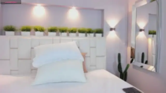 ValeriaGarcia online show from February 11, 12:16 pm