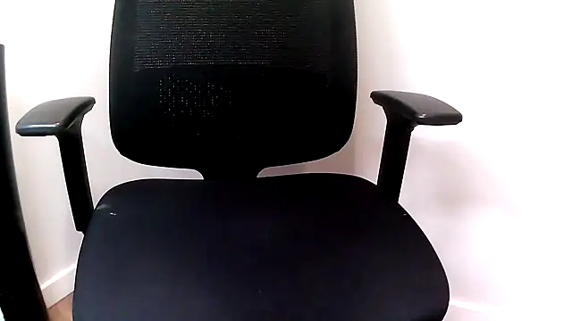 Snapshot of rickyi2023 chatting on September 24, 2:12 pm rickyi2023 online show from September 24, 2:12 pm