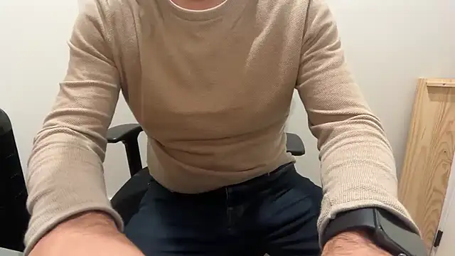 Snapshot of rickyi2023 chatting on November 2, 6:24 pm rickyi2023 online show from November 2, 6:24 pm