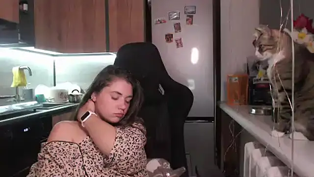 delightful sofi online show from April 16, 9:39 pm