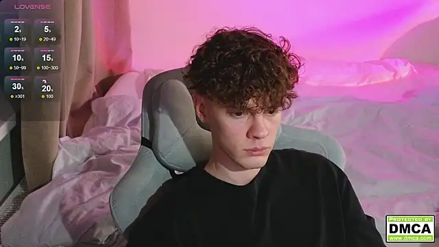 cute thomas online show from March 10, 7:29 pm