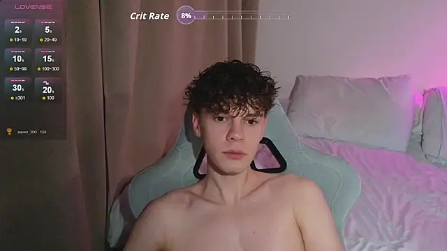 cute thomas online show from April 14, 7:08 pm