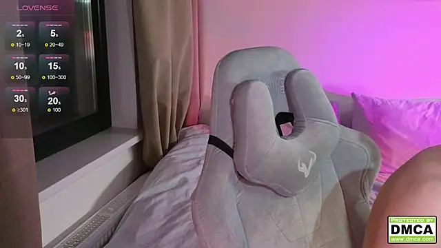 cute thomas online show from October 13, 7:26 pm