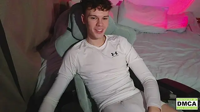 cute thomas online show from December 3, 12:15 pm