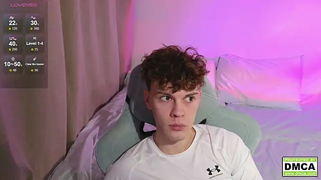 Snapshot of cute_thomas chatting on January 14, 8:34 pm cute thomas online show from January 14, 8:34 pm