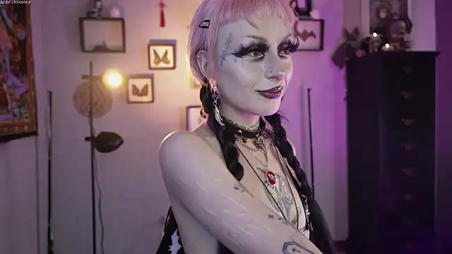 insania 9999  online show from March 20, 5:25 pm