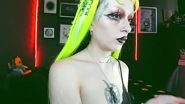 insania 9999  online show from February 25, 6:23 pm