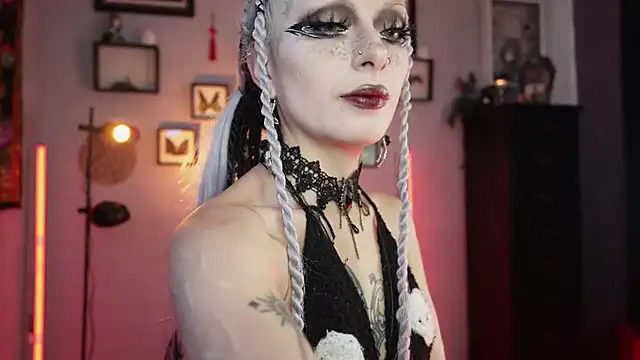 insania 9999  online show from February 25, 4:07 pm