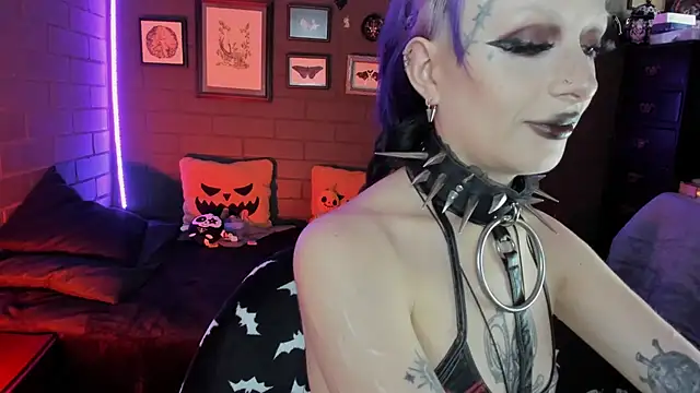 insania 9999  online show from October 14, 4:51 pm