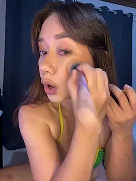 sofimendoza online show from February 22, 7:55 am