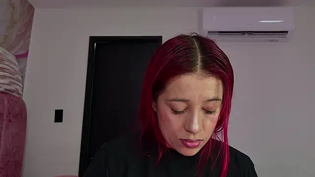 celeste sea online show from February 25, 7:14 pm